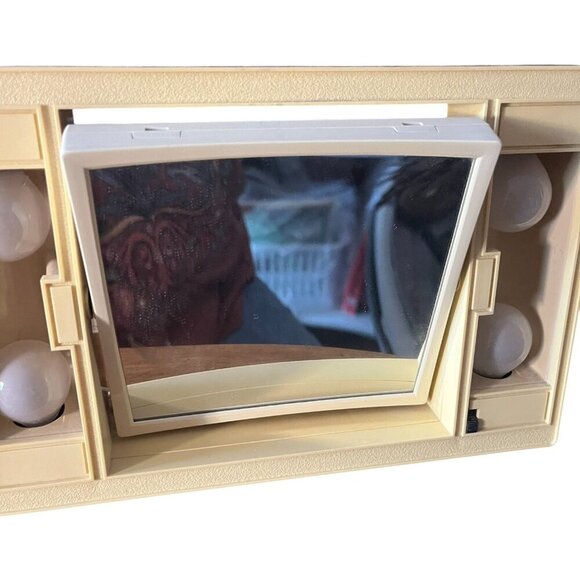 Retro 60s Light Up Marquee Bulb Travel Makeup Vanity Mirror Gold Tilt Electric - Picture 5 of 9